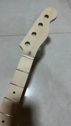 DIY MATTE HEAD BASS MAPLE BASS GUITAR NECK 20 FRET 34INCH UNPAINTED