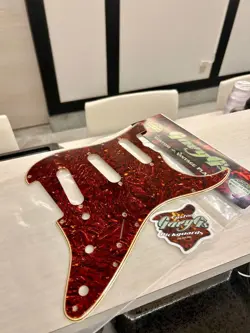 AMERICA STRATOCASTER FENDER