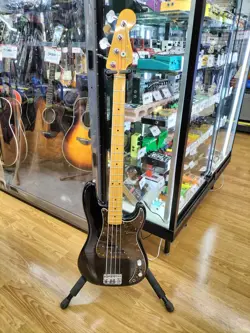 BAG INCLUDED VINTAGE