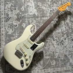 1961 STRATOCASTER OLYMPIC