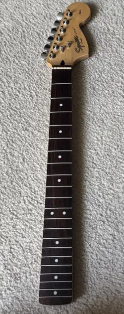 2013 FENDER SQUIER AFFINITY STRATOCASTER NECK 70'S STYLE HEADSTOCK VERY GOOD!