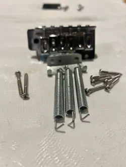 2010S FENDER SQUIER STRATOCASTER CHROME TREMOLO BRIDGE AND HARDWARE