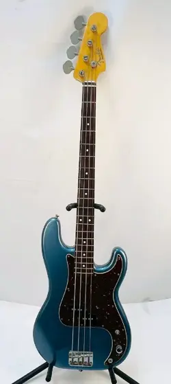 ELECTRIC BASS GUITAR FENDER PB62-US BLUE PRECISION