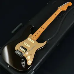 FENDER AMERICAN ULTRA STRATOCASTER HSS MAPLE FINGERBOARD TEXAS TEA 3.75KG MADE I