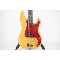 ELECTRIC BASS GUITAR FENDER JAPAN PB70-700 SOFT CASE 4 STRING RIGHT-HANDED USED