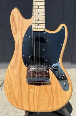 CAB SIGNATURE MUSTANG