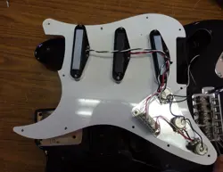 FENDER JAPAN ST-43 2000S ELECTRIC GUITAR