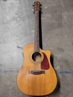 FENDER ACOUSTIC GUITAR (FOR PARTS)