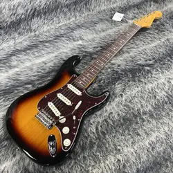 FENDER FSR  JAPAN TRADITIONAL II 60S STRATOCASTER