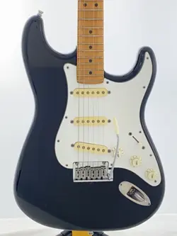 ELECTRIC GUITAR STRAT