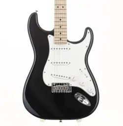 PLAYER STRATOCASTER BLACK