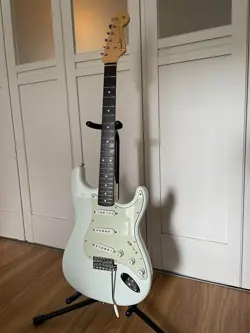 FENDER MADE IN JAPAN TRADITIONAL 60S SAFE PACKING!