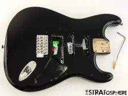 AMERICAN PERFORMER FENDER STRATOCASTER STRAT, BODY & HARDWARE, BLACK