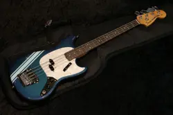 FENDER VINTERA 70S MUSTANG BASS COMPETITION BURGUNDY USED