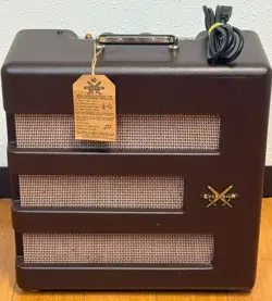 PR2298 GUITAR/MIC/ACCORDION 13-WATT