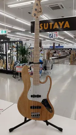 FENDER JAPAN HERITAGE 70S JAZZ BASS ELECTRIC SAFE DELIVERY FROM JAPAN