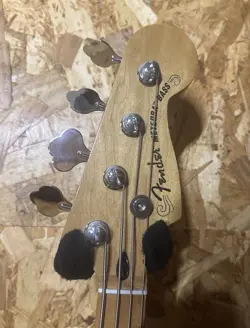 FENDER METEORA