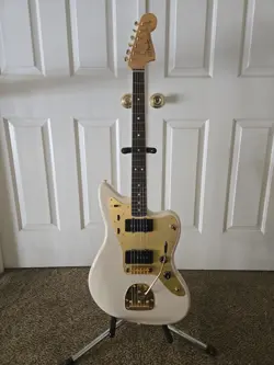 RARE FENDER JAPAN FSR TRADITIONAL 60S JAZZMASTER ELECTRIC GUITAR DESERT SAND