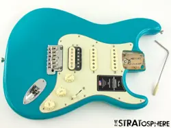 STRAT MIAMI BLUE.