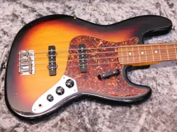 FENDERUSA AMERICAN 62 VINTAGE JAZZ BASS 3NOB 3CS 2004 USED ALDER W/HARD CASE