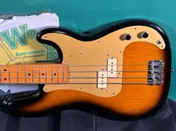 FENDER AMV 57 PRECISION BASS 2CS ELECTRIC BASS GUITAR