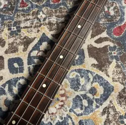 FENDER PLAYER PRECISION