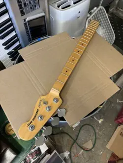 2019 FENDER USA PRECISION P BASS NECK AMERICAN PERFORMER MODEL W/ TUNERS MAPLE