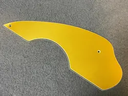 ACOUSTIC GUITAR PICK