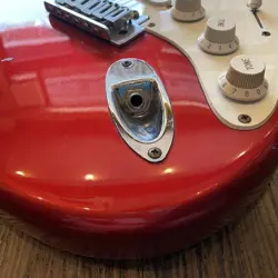 SQUIER BY FENDER STRATCASTERELECTRIC GUITAR SAFE DELIVERY FROM JAPAN