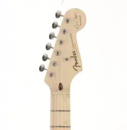 STRATOCASTER W/VINTAGE NOISELESS