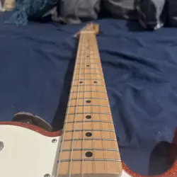 ELECTRIC GUITAR MINT