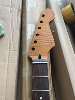 ROASTED FLAME MAPLE GUITAR NECK STAINLESS FRET ROSEWOOD NITRO FOR FENDER STRAT