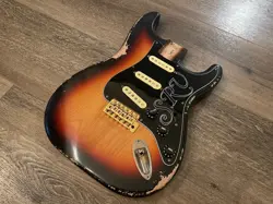 MJT BODY STRAT RELIC FENDER SRV LOADED PICKGUARD