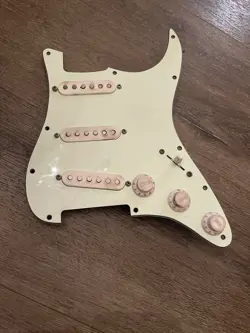 LINDY FRALIN AMALFITANO PICKUP SET LOADED PICKGUARD FENDER RELIC