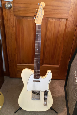 FENDER AMERICAN VINTAGE '64 TELECASTER