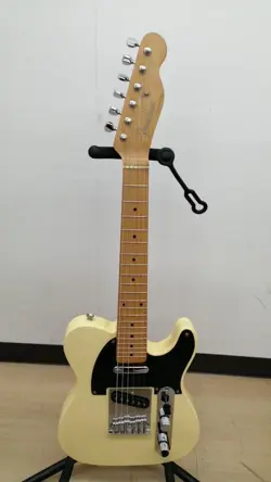 FENDER MTL-32 ELECTRIC