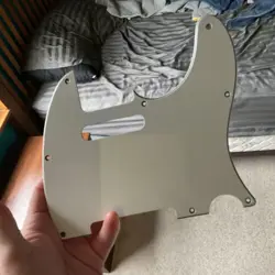 8-HOLE FENDER TELECASTER