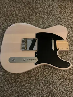 SQUIER CLASSIC VIBE TELECASTER BODY LOADED WITH FENDER BRIDGE