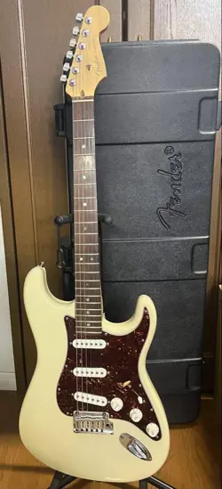 FENDER AMERICAN DELUXE STRATOCASTER GUITAR SAFE PACKING!