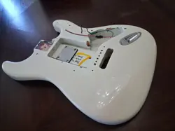 FACTORY WHITE/BLACK/RED