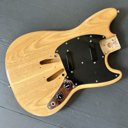 SIGNATURE MUSTANG BODY