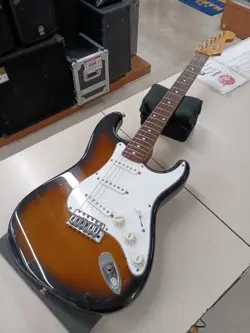 FENDER JV MODIFIED '50S STRATOCASTER