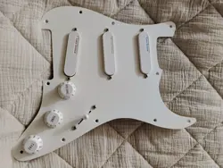 PREWIRED PICKGUARD.