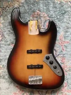 FENDER JAPAN JAZZ BASS E SERIAL