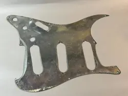 PICKGUARD GROUNDING SHIELD.