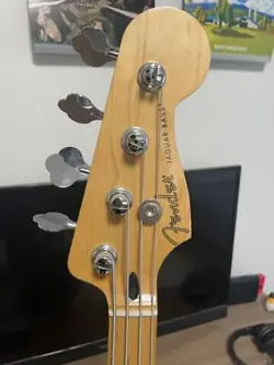 FENDER PLAYER JAGUAR BASS