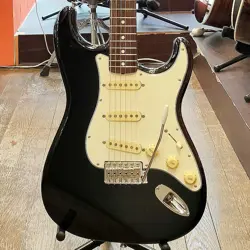 ST62-TX ELECTRIC GUITAR-01