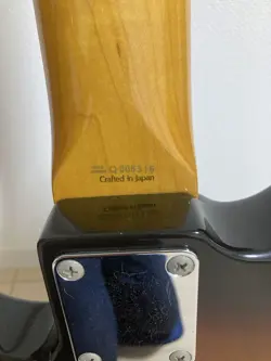 FENDER ELECTRIC BASS PRECISION