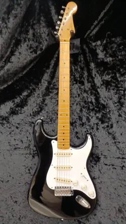 FENDER JAPAN STRATOCASTER ST57-55 BLACK ELECTRIC GUITAR MADE IN JAPAN