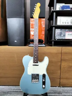 TELECASTER TL-62B ICE